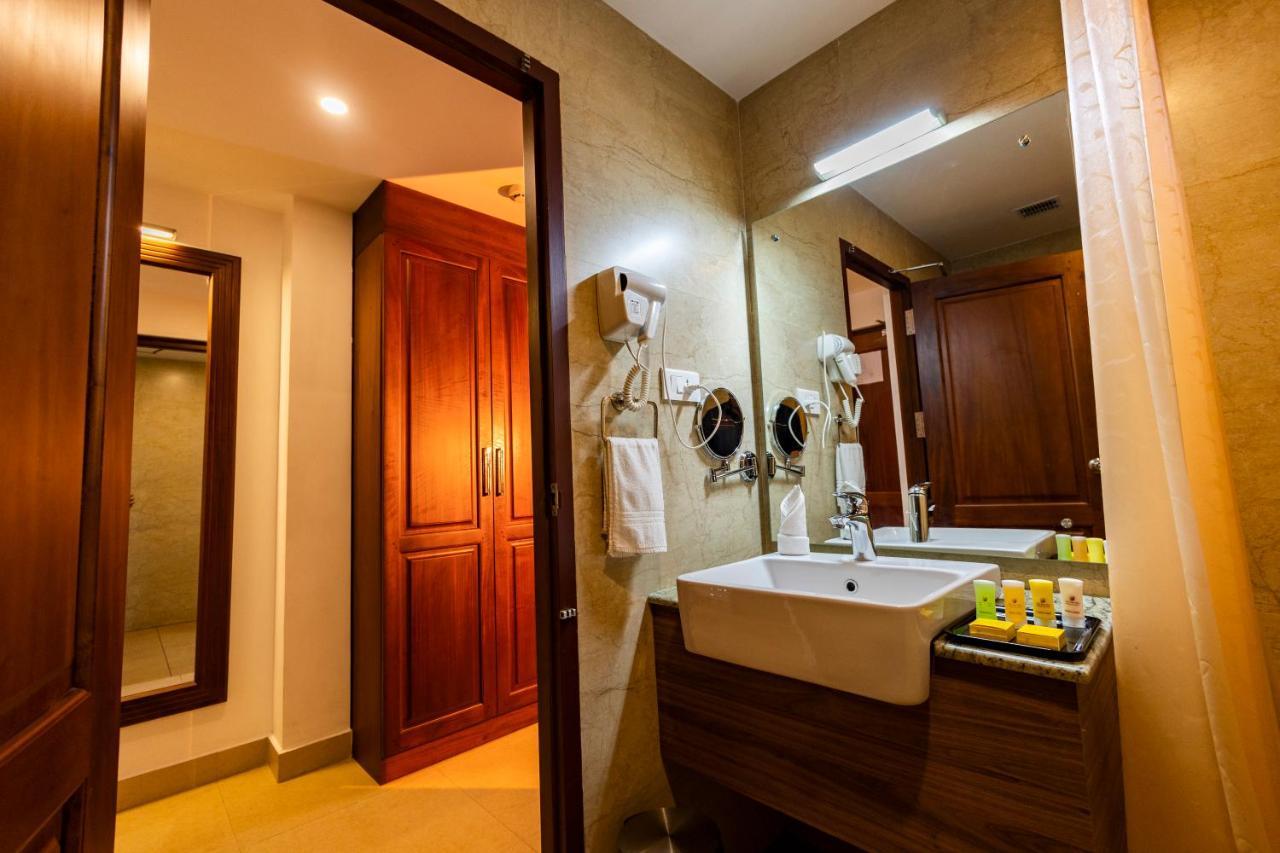 فندق Dev Residency تريفِندرم المظهر الخارجي الصورة