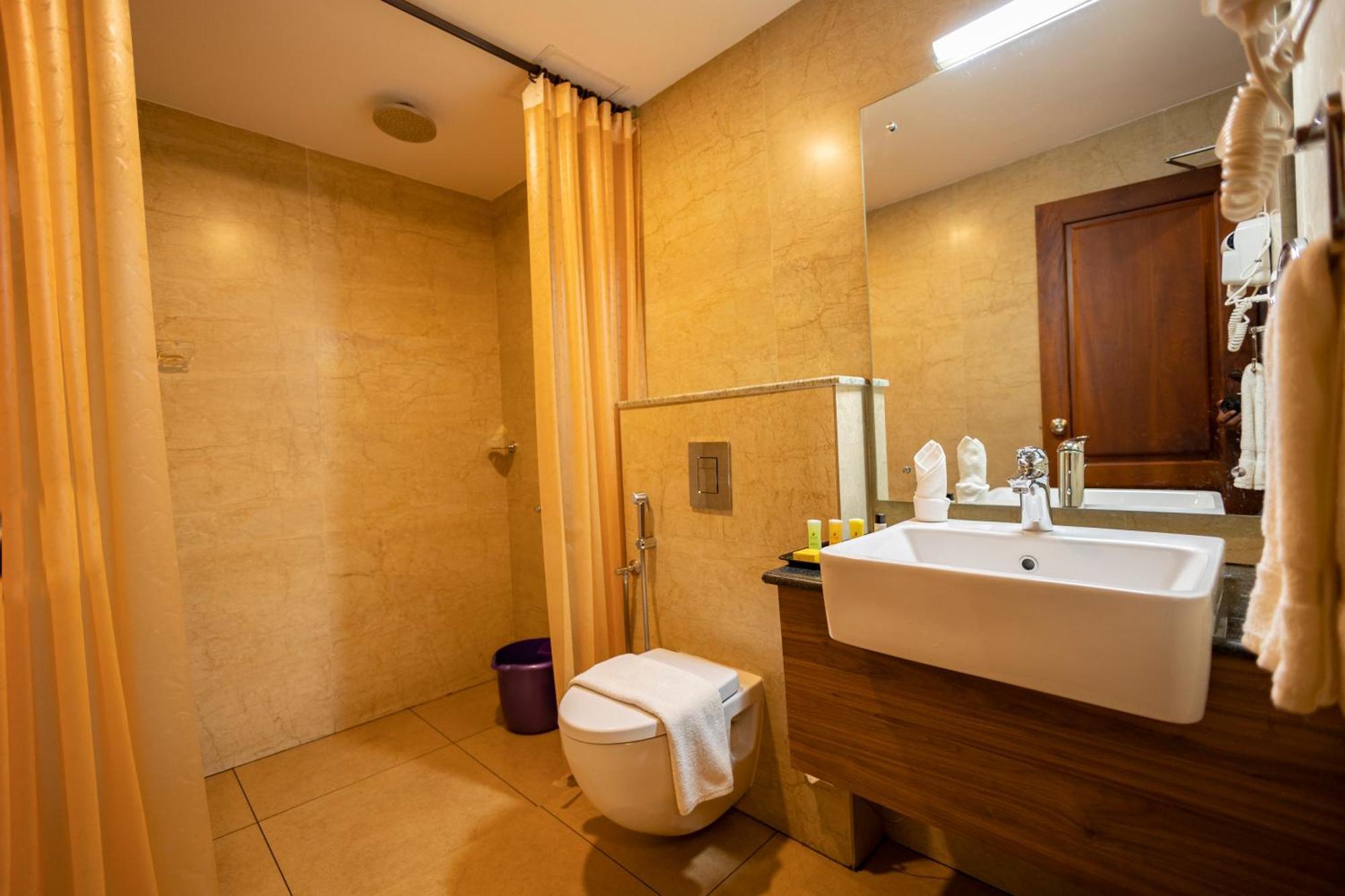 فندق Dev Residency تريفِندرم المظهر الخارجي الصورة
