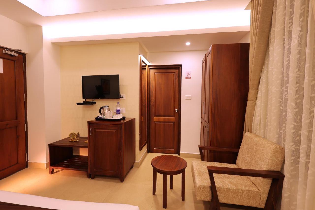 فندق Dev Residency تريفِندرم المظهر الخارجي الصورة