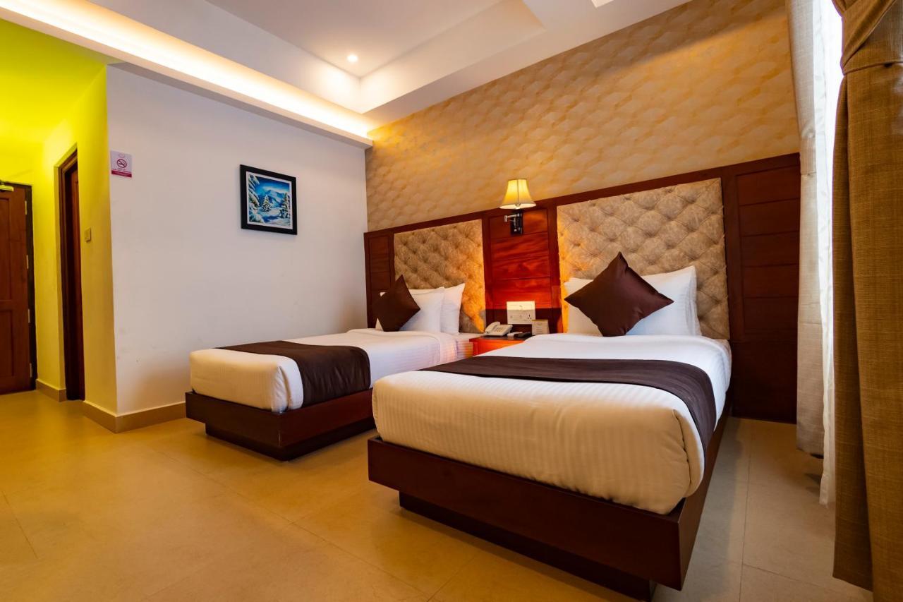 فندق Dev Residency تريفِندرم المظهر الخارجي الصورة